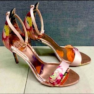 Ted Baker Floral London Sandals Size 10.5